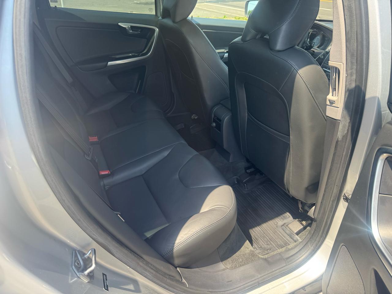 Volvo XC60 FWD 4dr T5 Drive-E Premier 2016