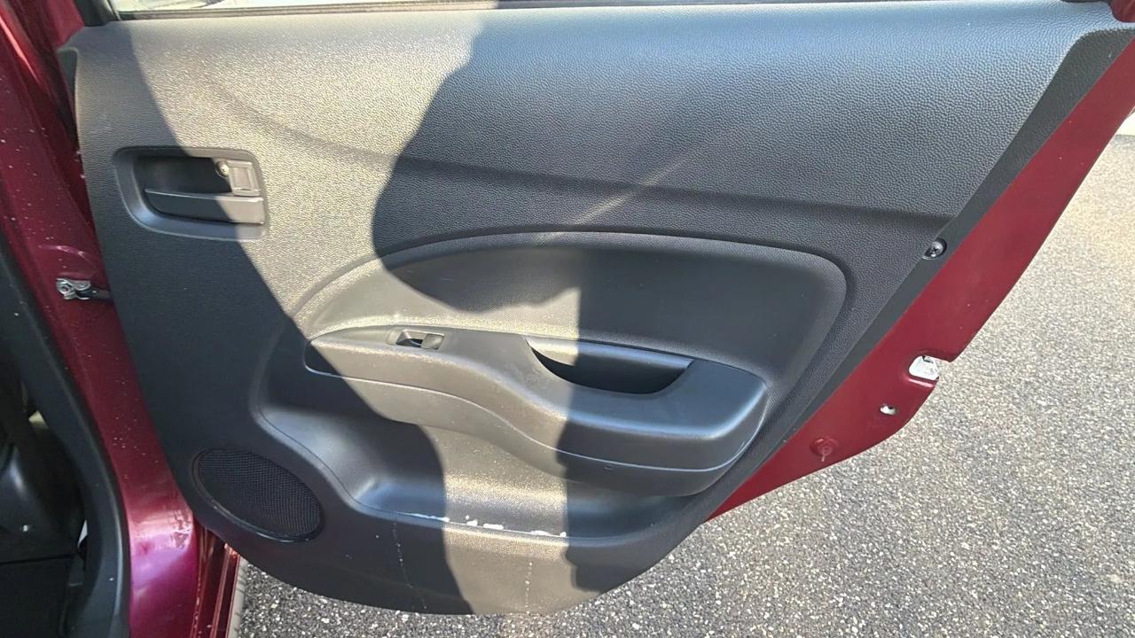 Mitsubishi Mirage ES CVT 2019