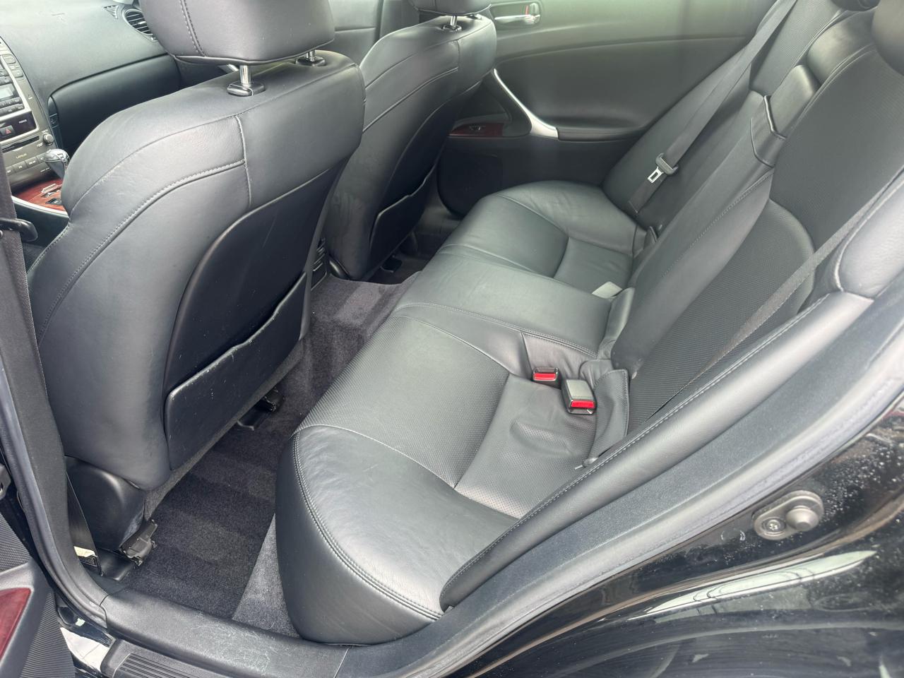 Lexus IS 250 4dr Sport Sdn Auto AWD 2007