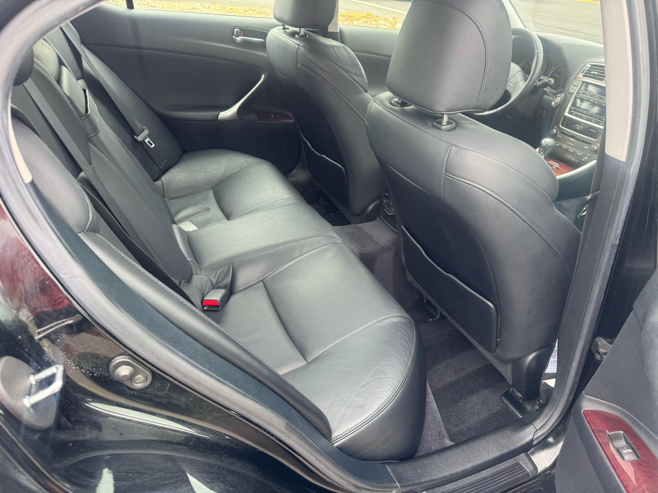 Lexus IS 250 4dr Sport Sdn Auto AWD 2007