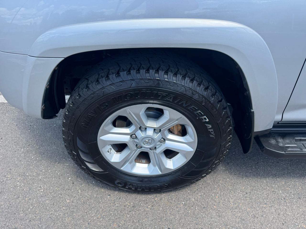 Toyota 4Runner 4WD 4dr V6 Trail Premium (Natl) 2015