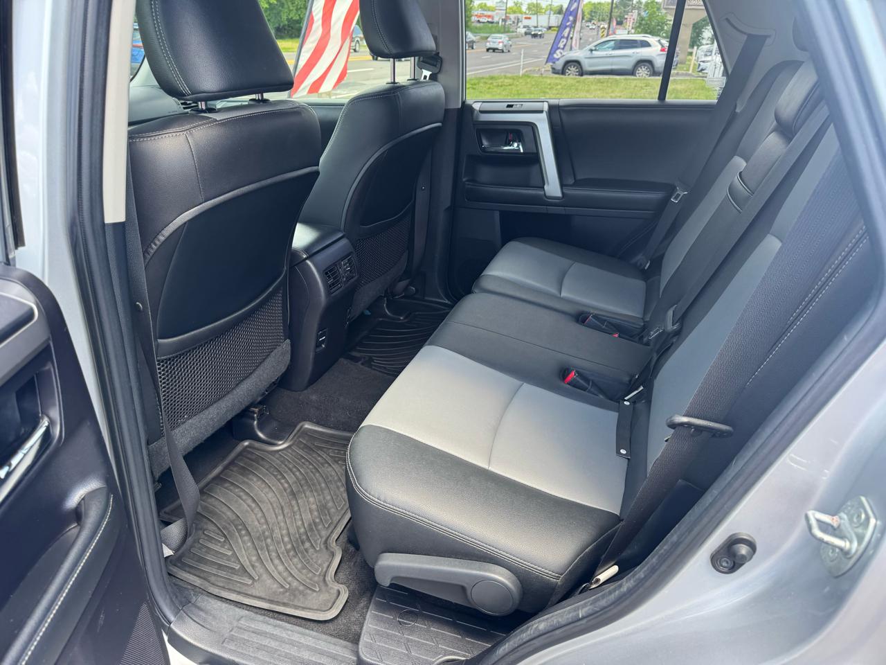 Toyota 4Runner 4WD 4dr V6 Trail Premium (Natl) 2015