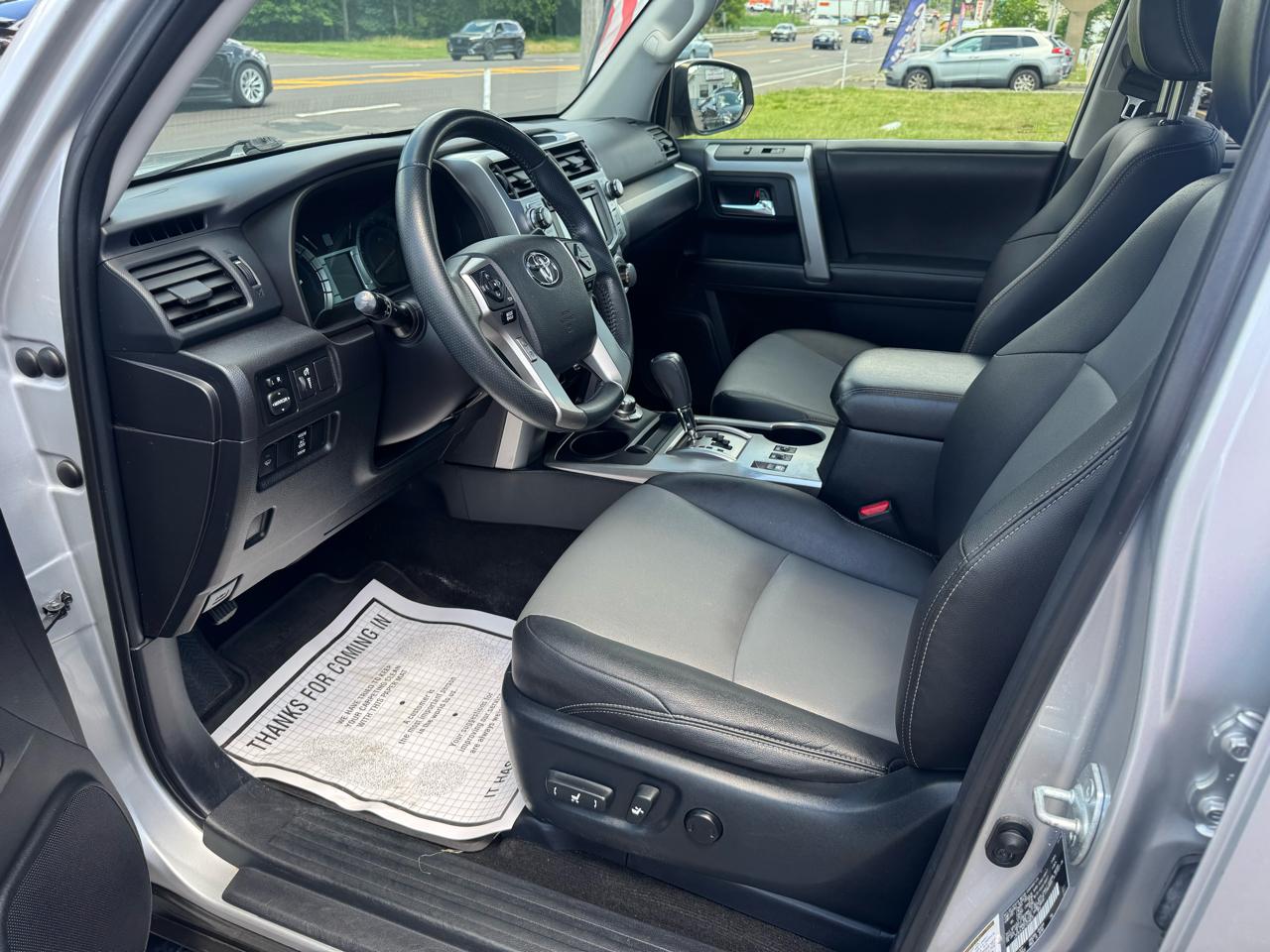 Toyota 4Runner 4WD 4dr V6 Trail Premium (Natl) 2015