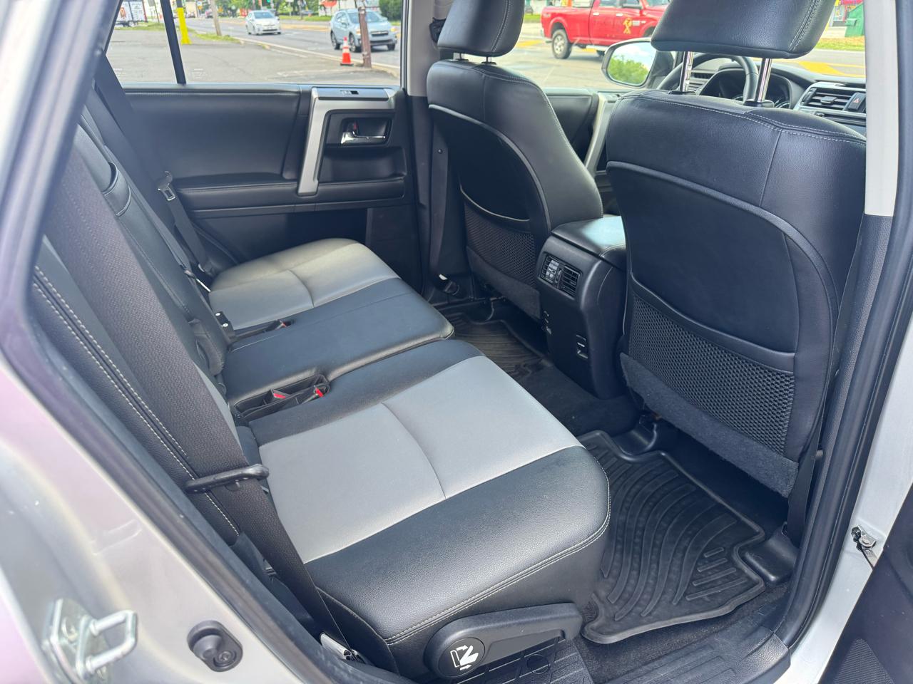 Toyota 4Runner 4WD 4dr V6 Trail Premium (Natl) 2015