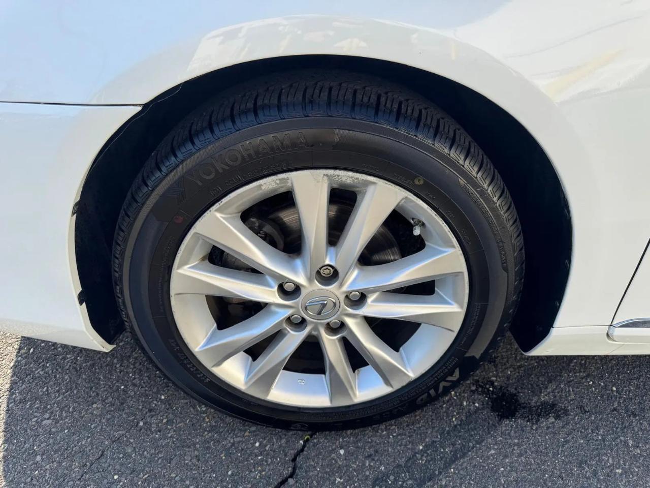 Lexus ES 350 4D Sedan 2012