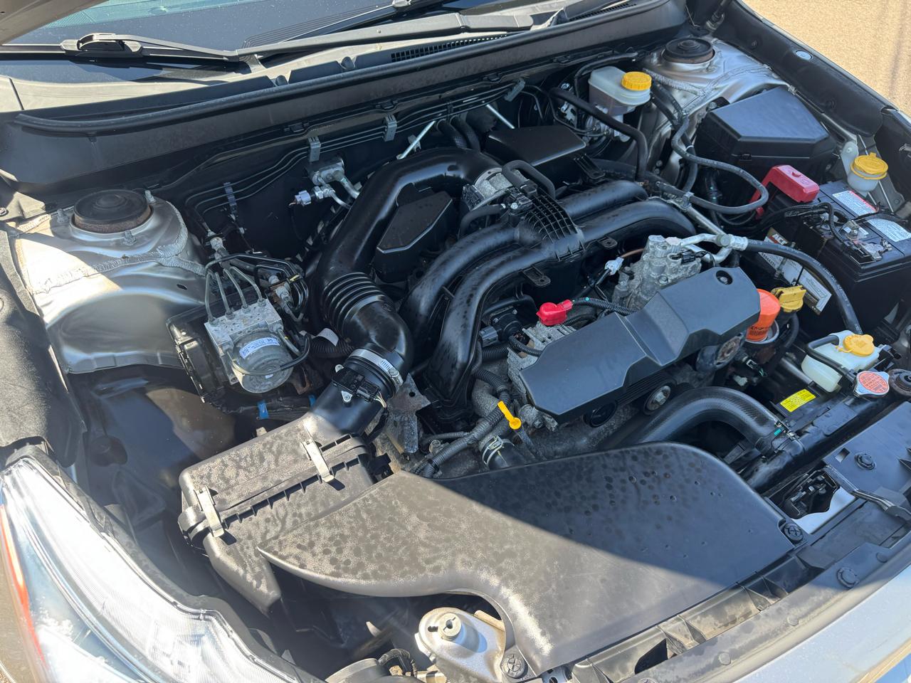 Subaru Legacy 4dr Sdn 2.5i Premium PZEV 2016