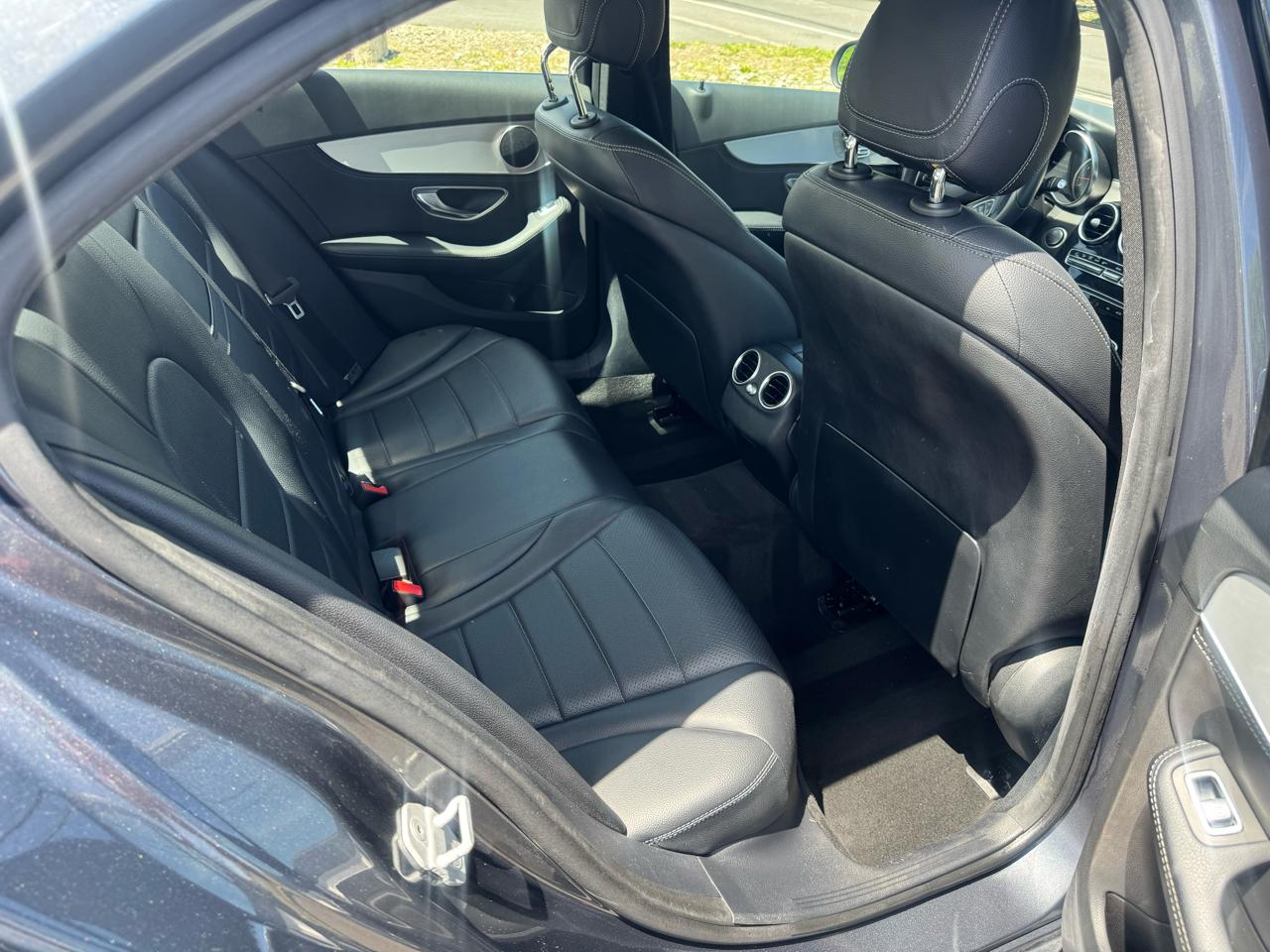 Mercedes-Benz C-Class 4dr Sdn C 300 4MATIC 2015