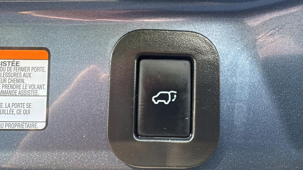 Toyota Sienna 5dr 8-Pass Van XLE Premium FWD (Natl) 2015