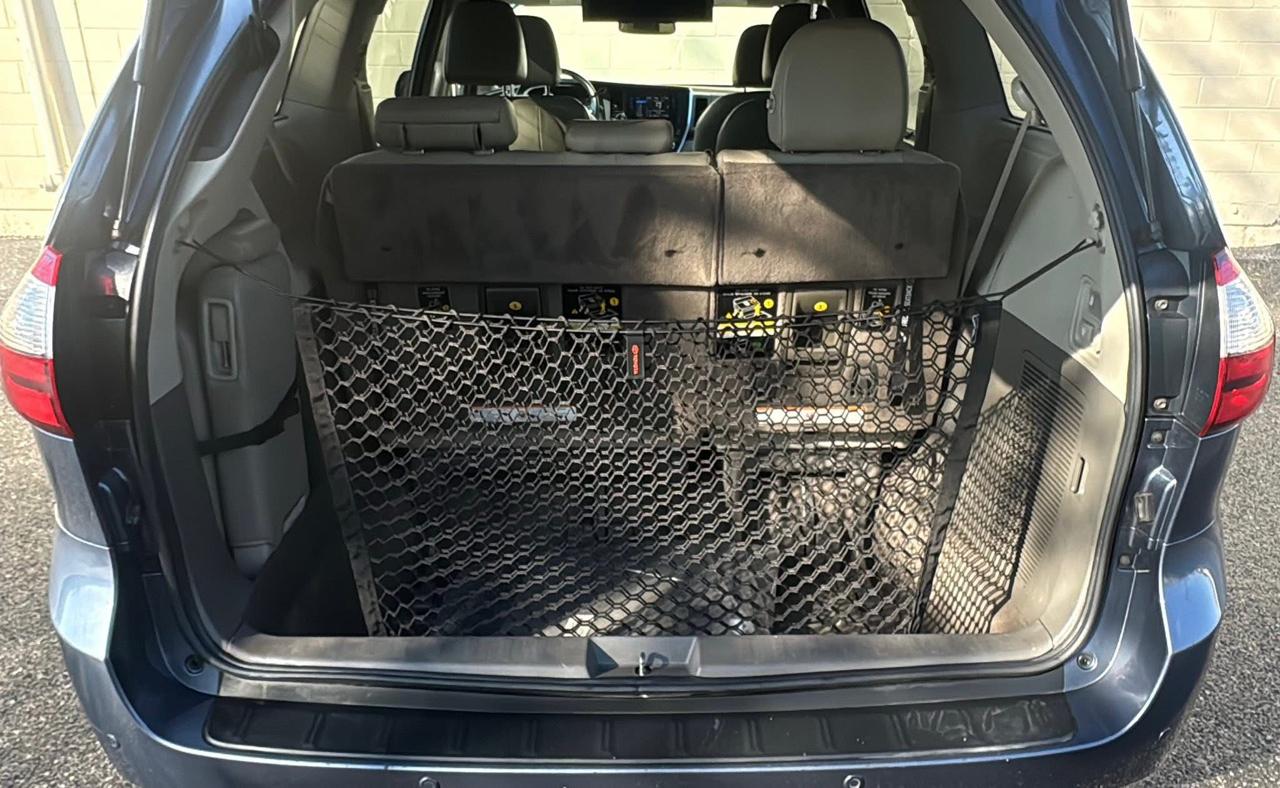 Toyota Sienna 5dr 8-Pass Van XLE Premium FWD (Natl) 2015