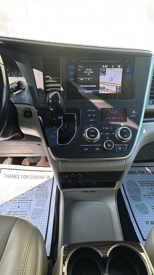 Toyota Sienna 5dr 8-Pass Van XLE Premium FWD (Natl) 2015
