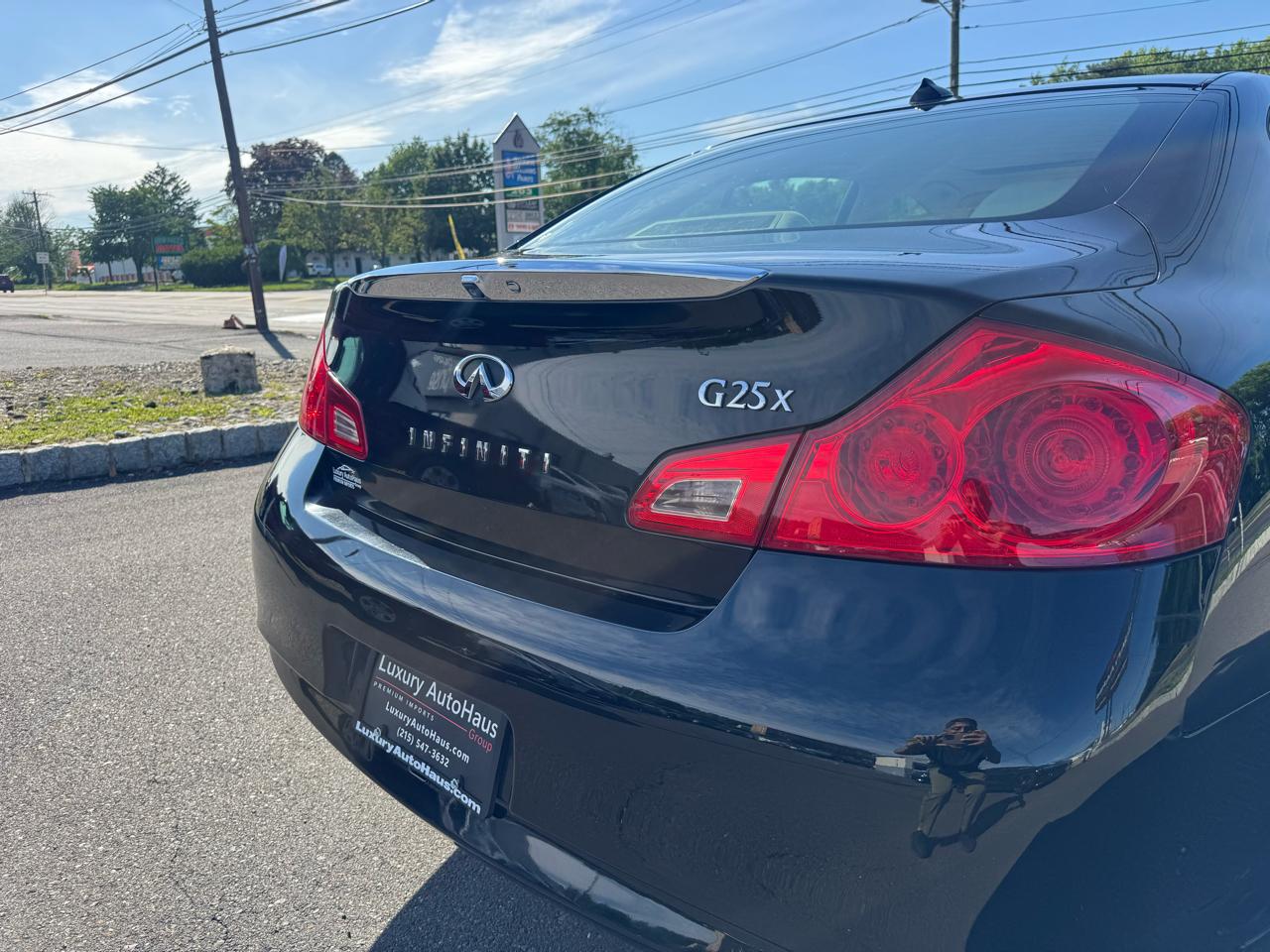 Infiniti G25 Sedan 4dr x AWD 2012
