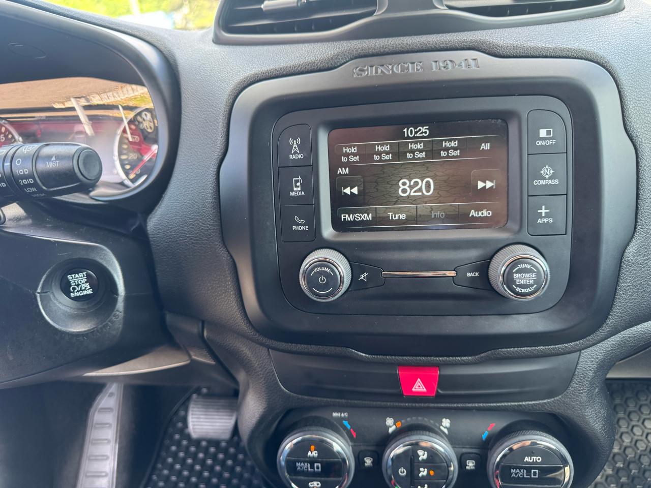 Jeep Renegade 4WD 4dr Trailhawk 2016