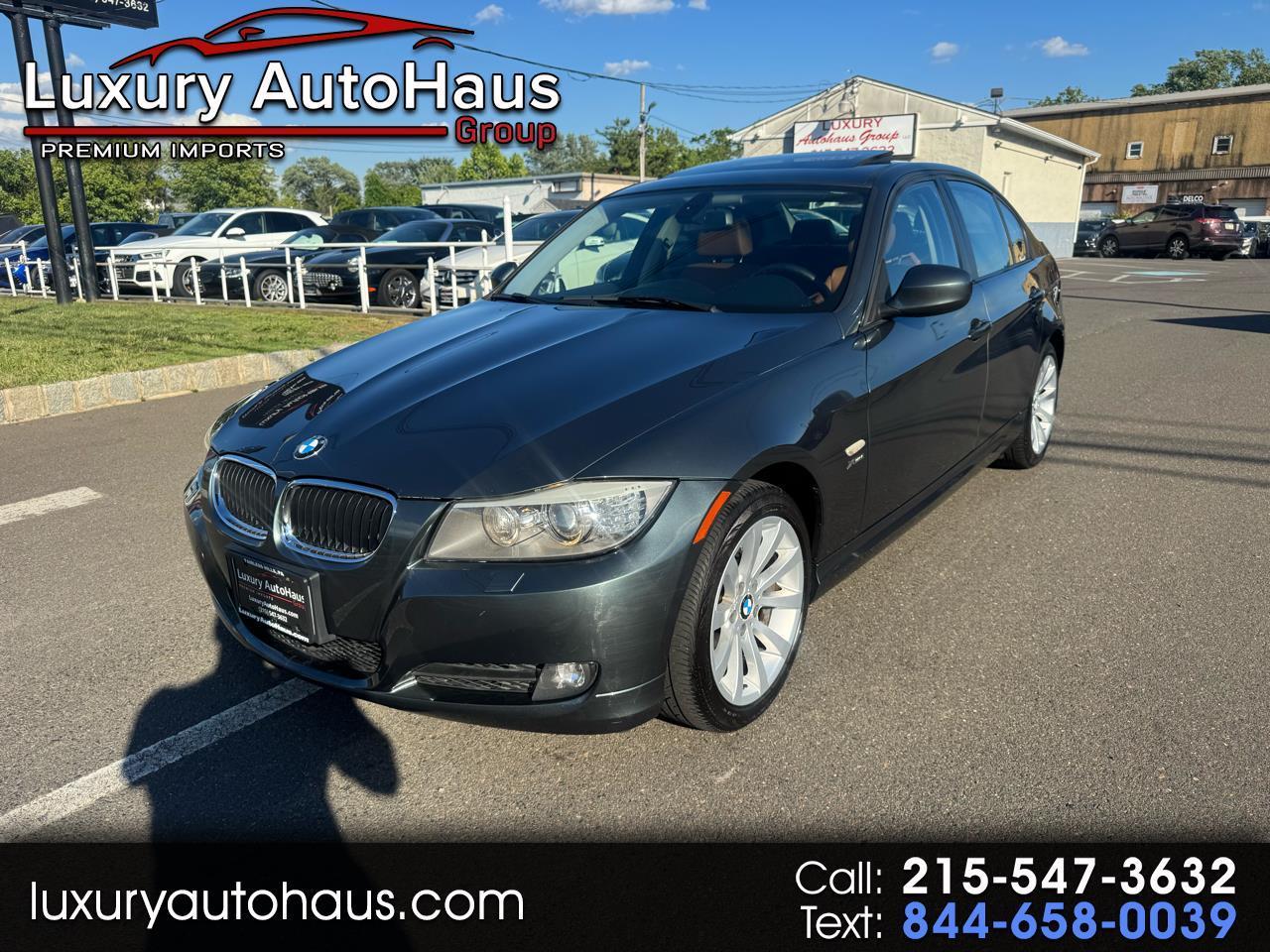 BMW 3 Series 4dr Sdn 328i xDrive AWD SULEV 2011