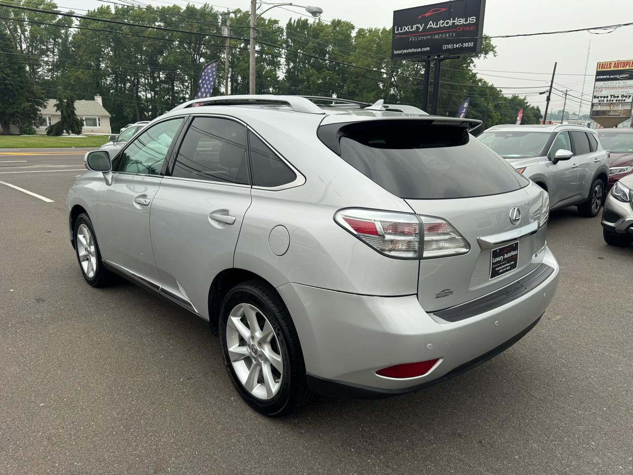 Lexus RX 350 FWD 4dr 2011