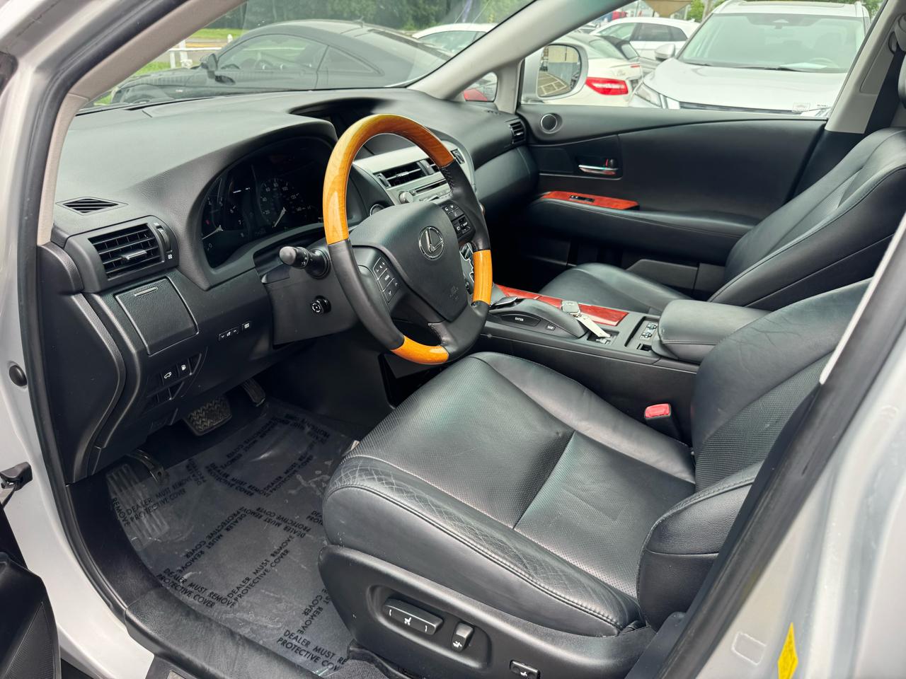 Lexus RX 350 FWD 4dr 2011