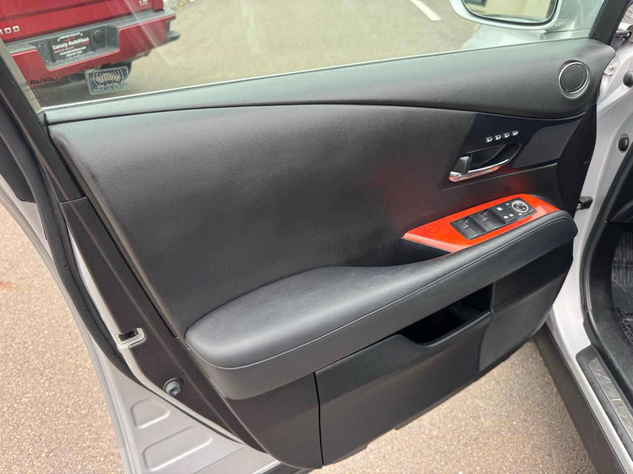 Lexus RX 350 FWD 4dr 2011