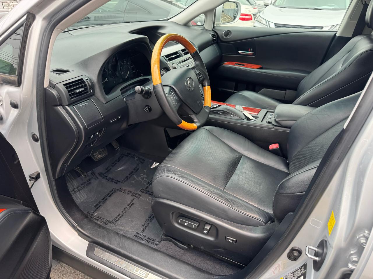 Lexus RX 350 FWD 4dr 2011