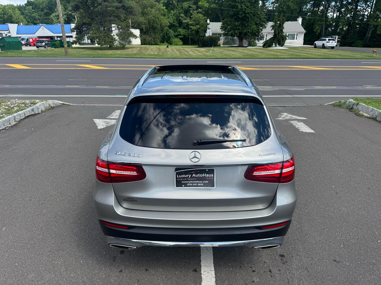 Mercedes-Benz GLC GLC 300 4MATIC SUV 2019