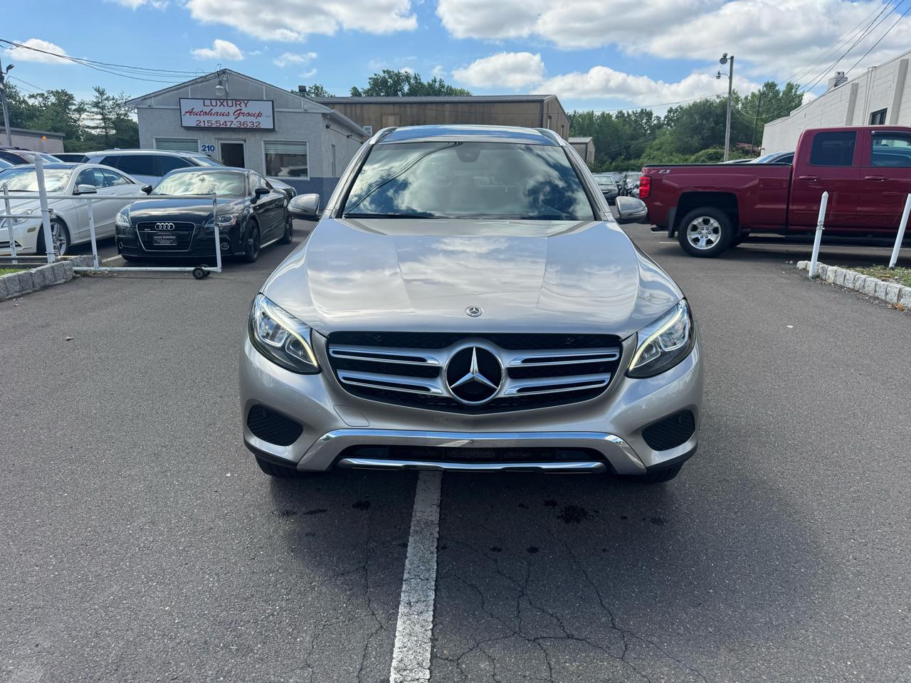 Mercedes-Benz GLC GLC 300 4MATIC SUV 2019