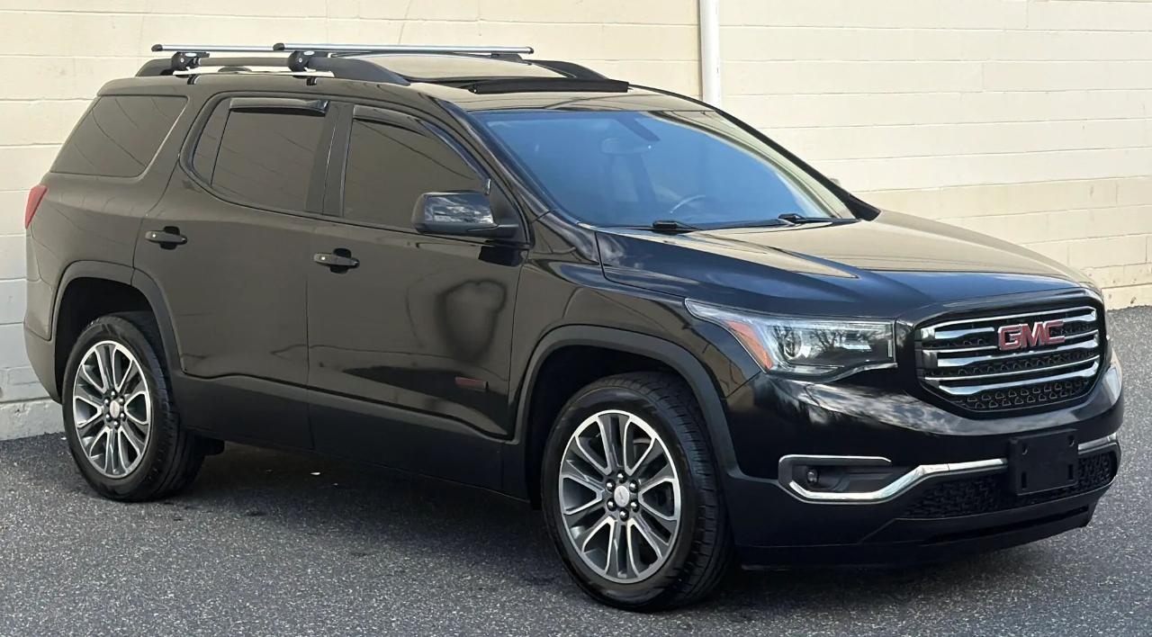 GMC Acadia AWD 4dr SLT w/SLT-1 2017
