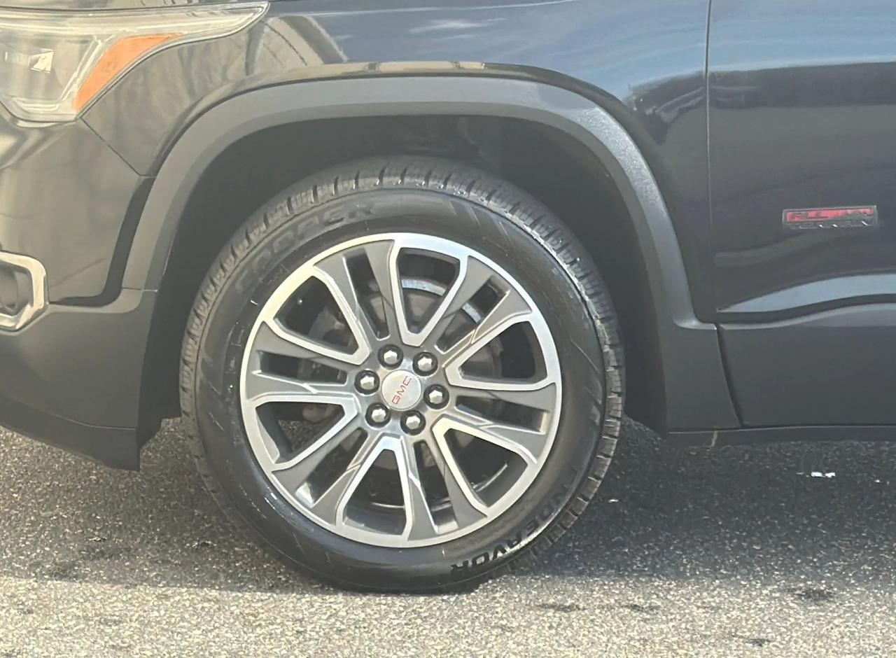 GMC Acadia AWD 4dr SLT w/SLT-1 2017
