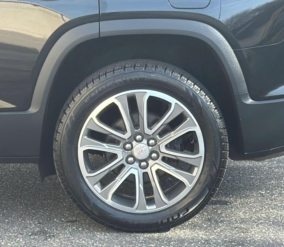 GMC Acadia AWD 4dr SLT w/SLT-1 2017