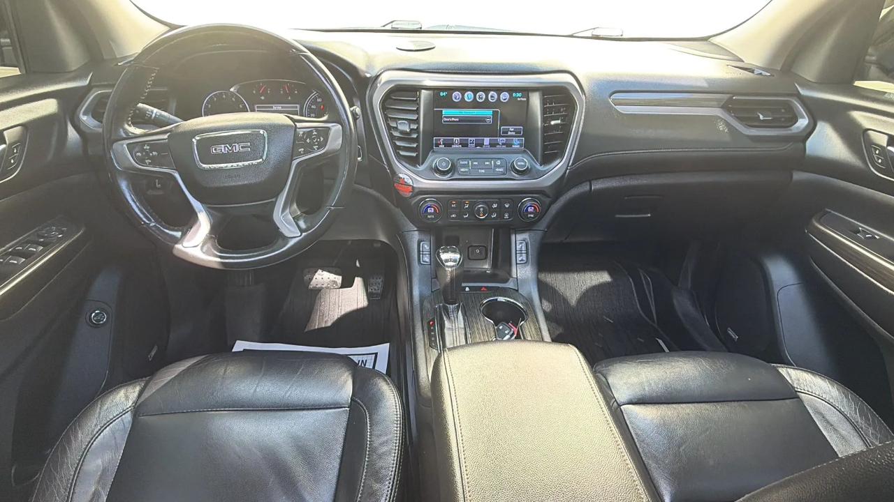 GMC Acadia AWD 4dr SLT w/SLT-1 2017