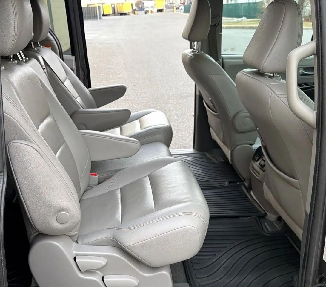 Toyota Sienna XLE Auto Access Seat FWD 7-Passenger (Natl) 2020