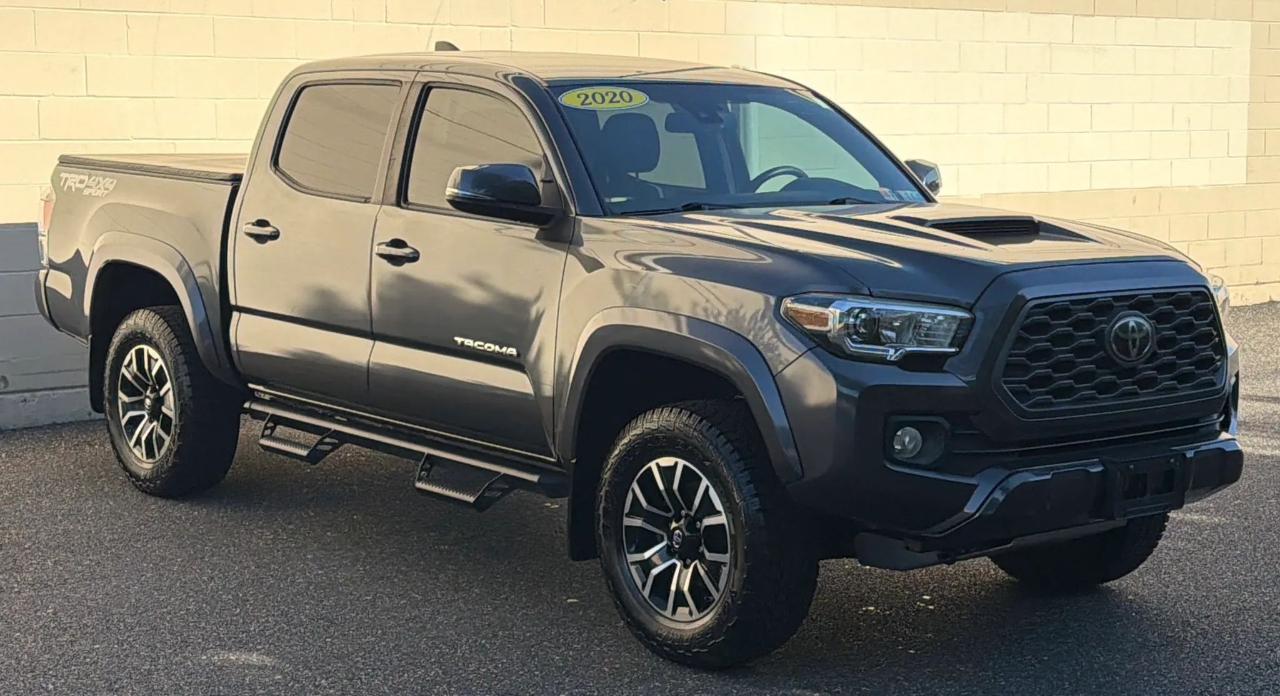 Toyota Tacoma 4WD TRD Off Road Double Cab 5' Bed V6 MT (Natl) 2020