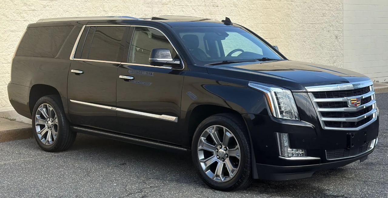 Cadillac Escalade ESV 4WD 4dr Premium Luxury 2019
