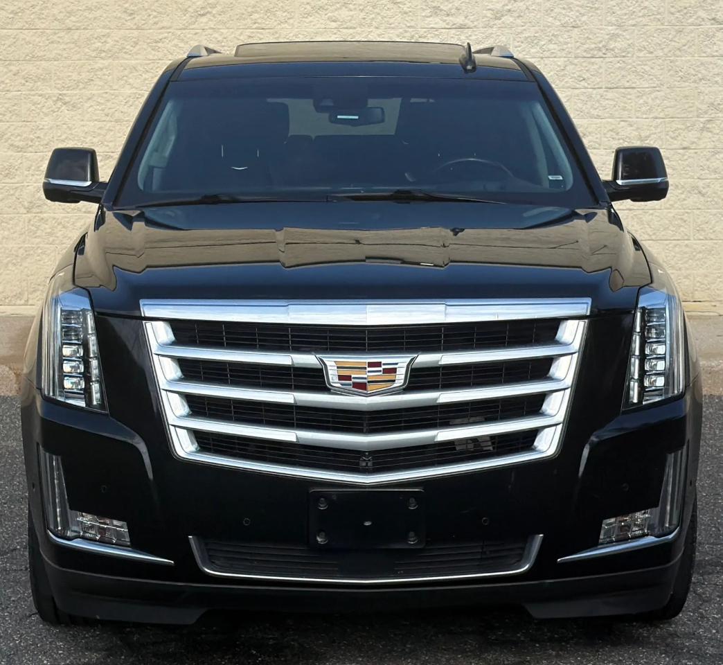 Cadillac Escalade ESV 4WD 4dr Premium Luxury 2019