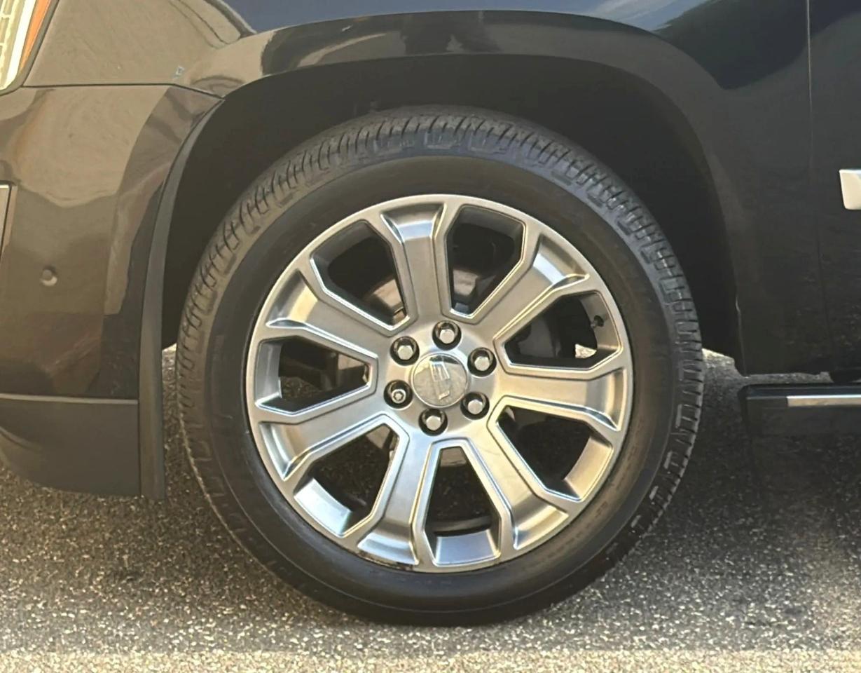 Cadillac Escalade ESV 4WD 4dr Premium Luxury 2019