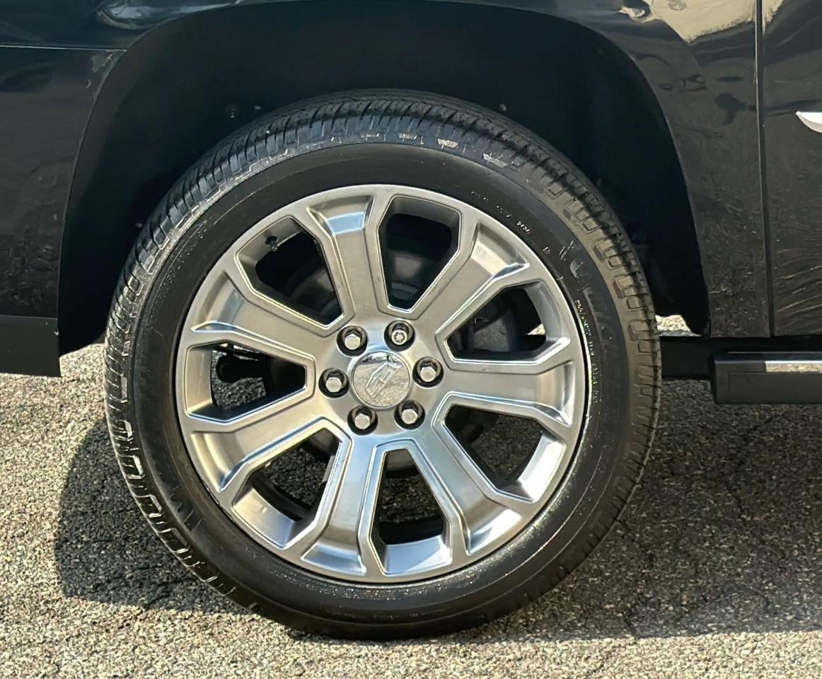 Cadillac Escalade ESV 4WD 4dr Premium Luxury 2019