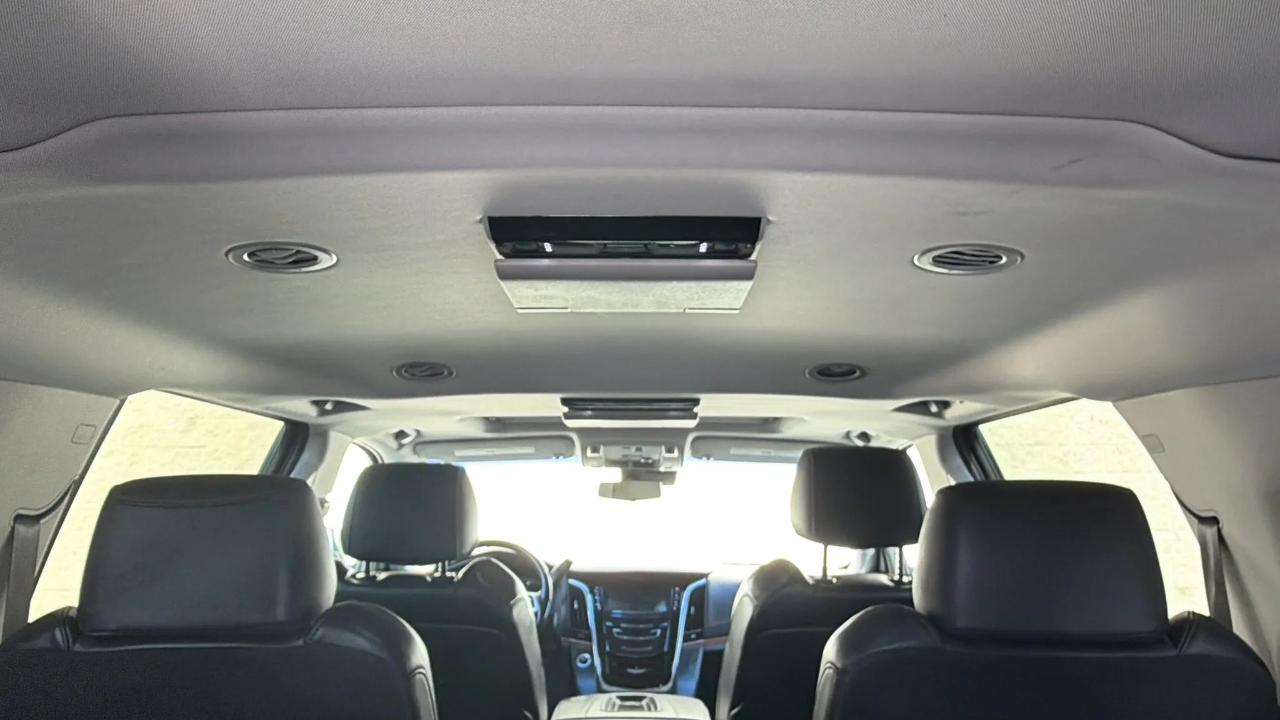 Cadillac Escalade ESV 4WD 4dr Premium Luxury 2019