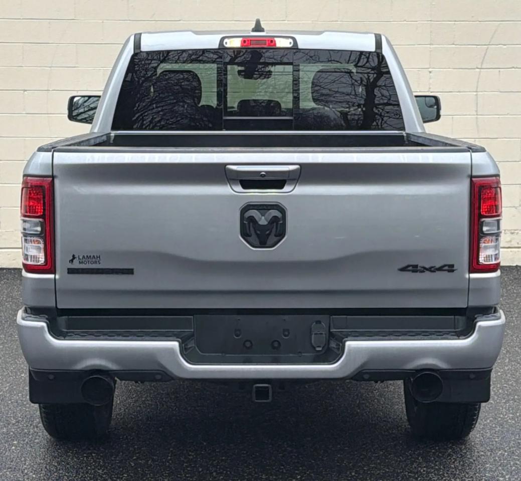 RAM 1500 Big Horn 4x4 Quad Cab 6'4" Box 2022