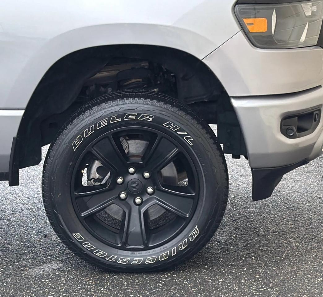 RAM 1500 Big Horn 4x4 Quad Cab 6'4" Box 2022