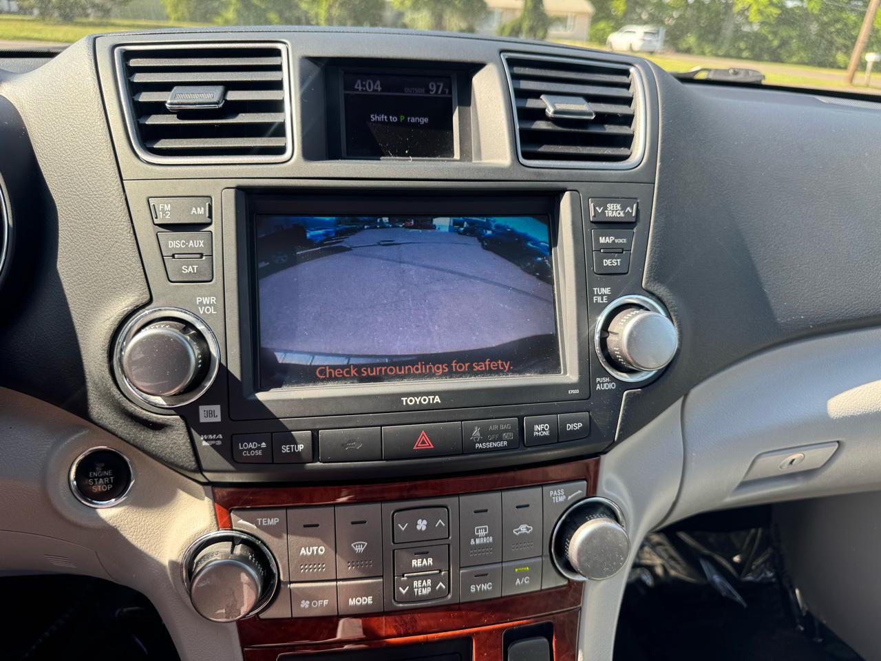 Toyota Highlander 4WD 4dr V6 Limited (Natl) 2012