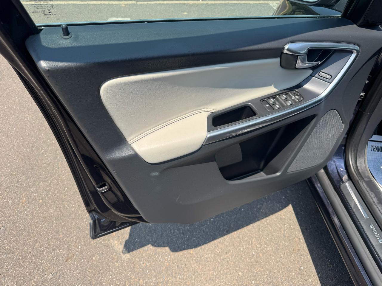 Volvo XC60 T6 AWD Dynamic 2017