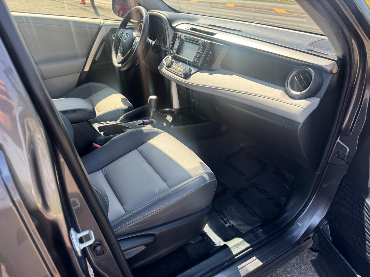 Toyota RAV4 AWD 4dr Limited (Natl) 2013