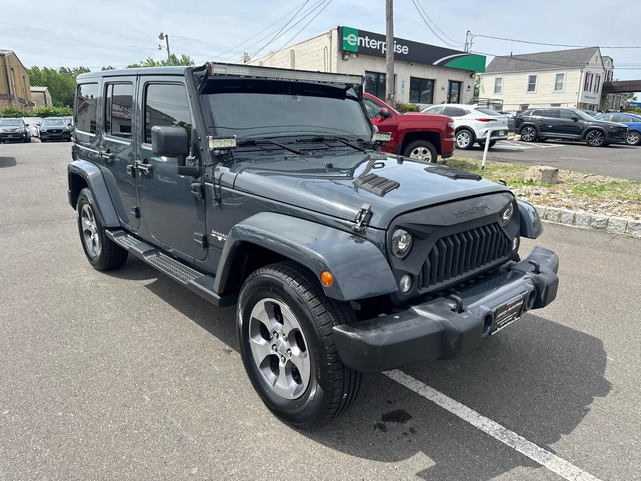 Jeep Wrangler Unlimited 4WD 4dr Sahara 2016