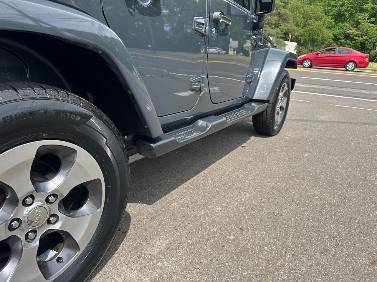 Jeep Wrangler Unlimited 4WD 4dr Sahara 2016