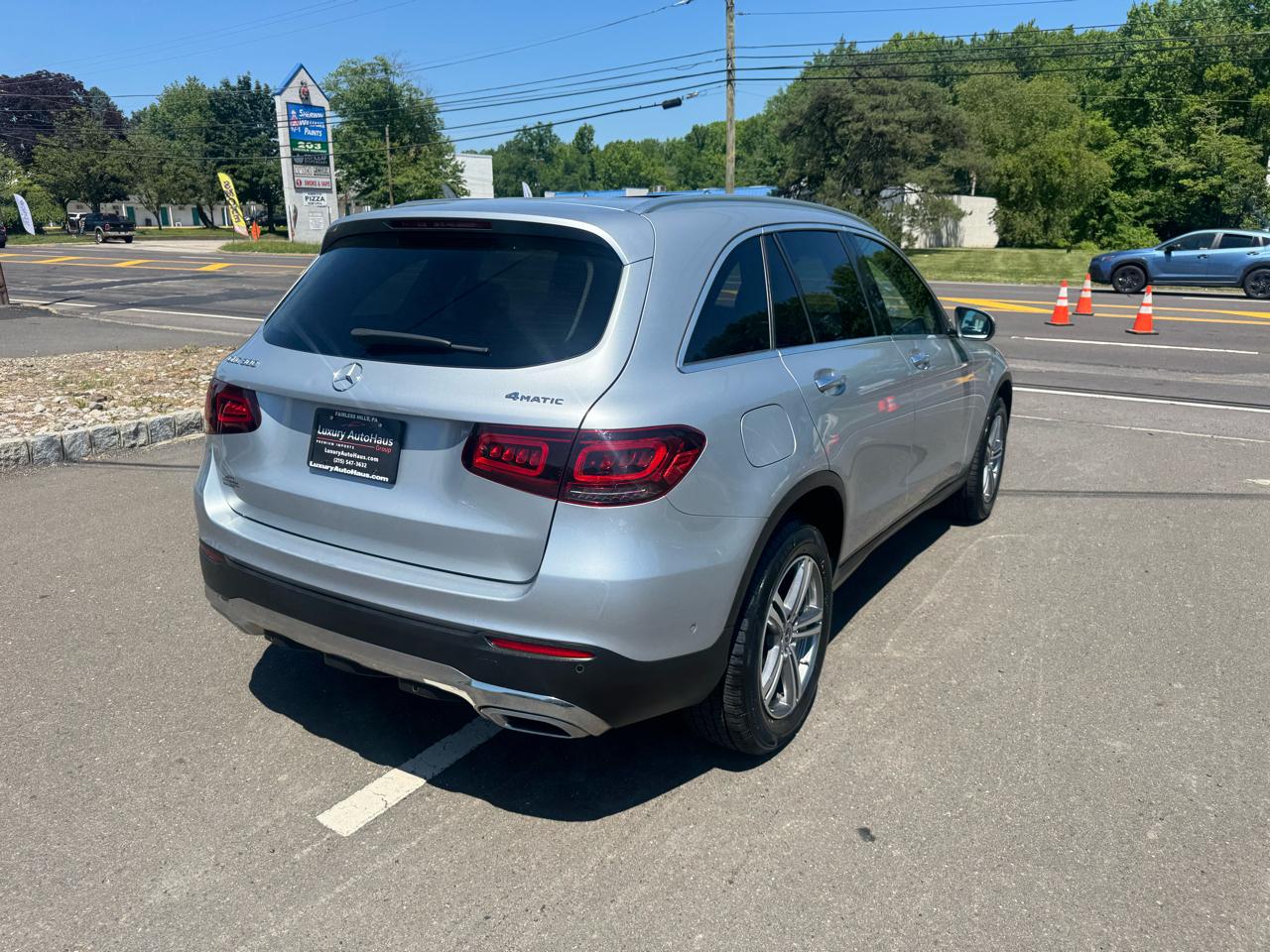 Mercedes-Benz GLC GLC 300 4MATIC SUV 2022