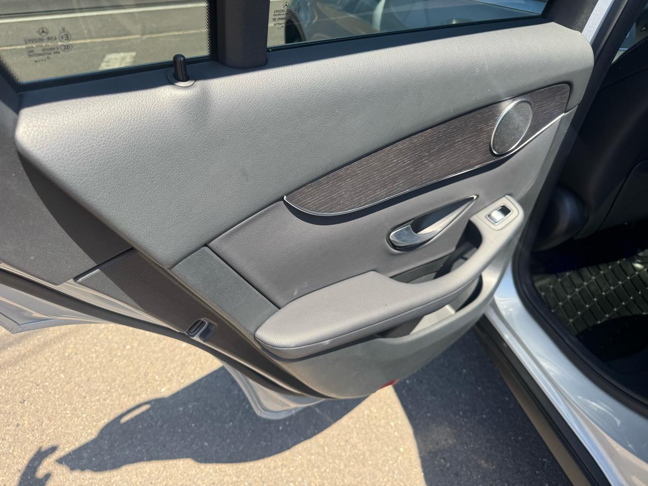 Mercedes-Benz GLC GLC 300 4MATIC SUV 2022