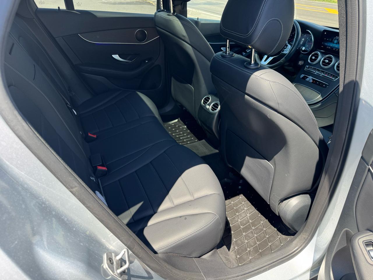 Mercedes-Benz GLC GLC 300 4MATIC SUV 2022