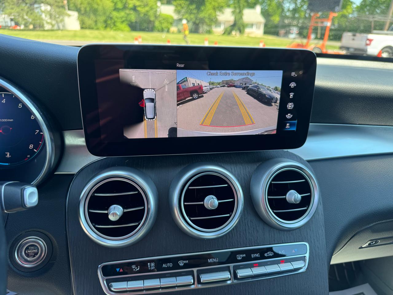 Mercedes-Benz GLC GLC 300 4MATIC SUV 2022