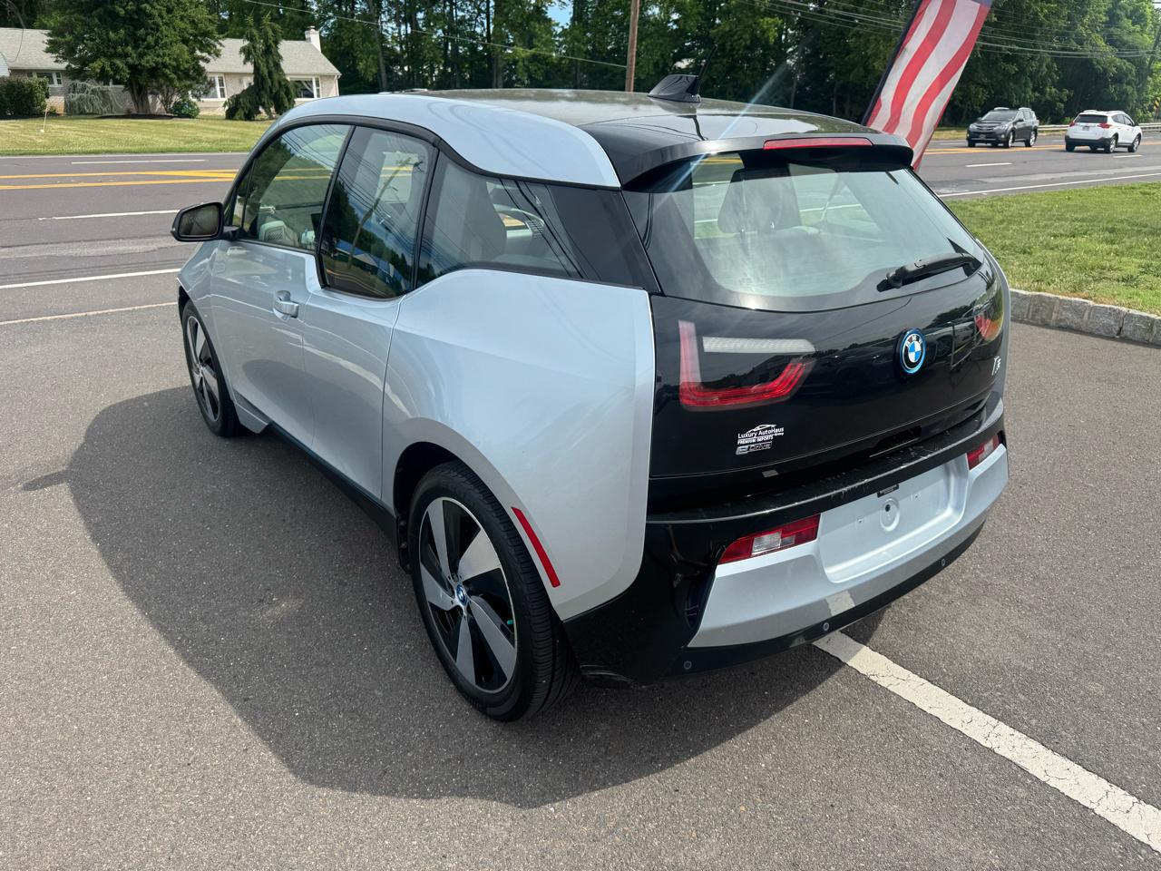 BMW i3 4dr HB w/Range Extender 2015
