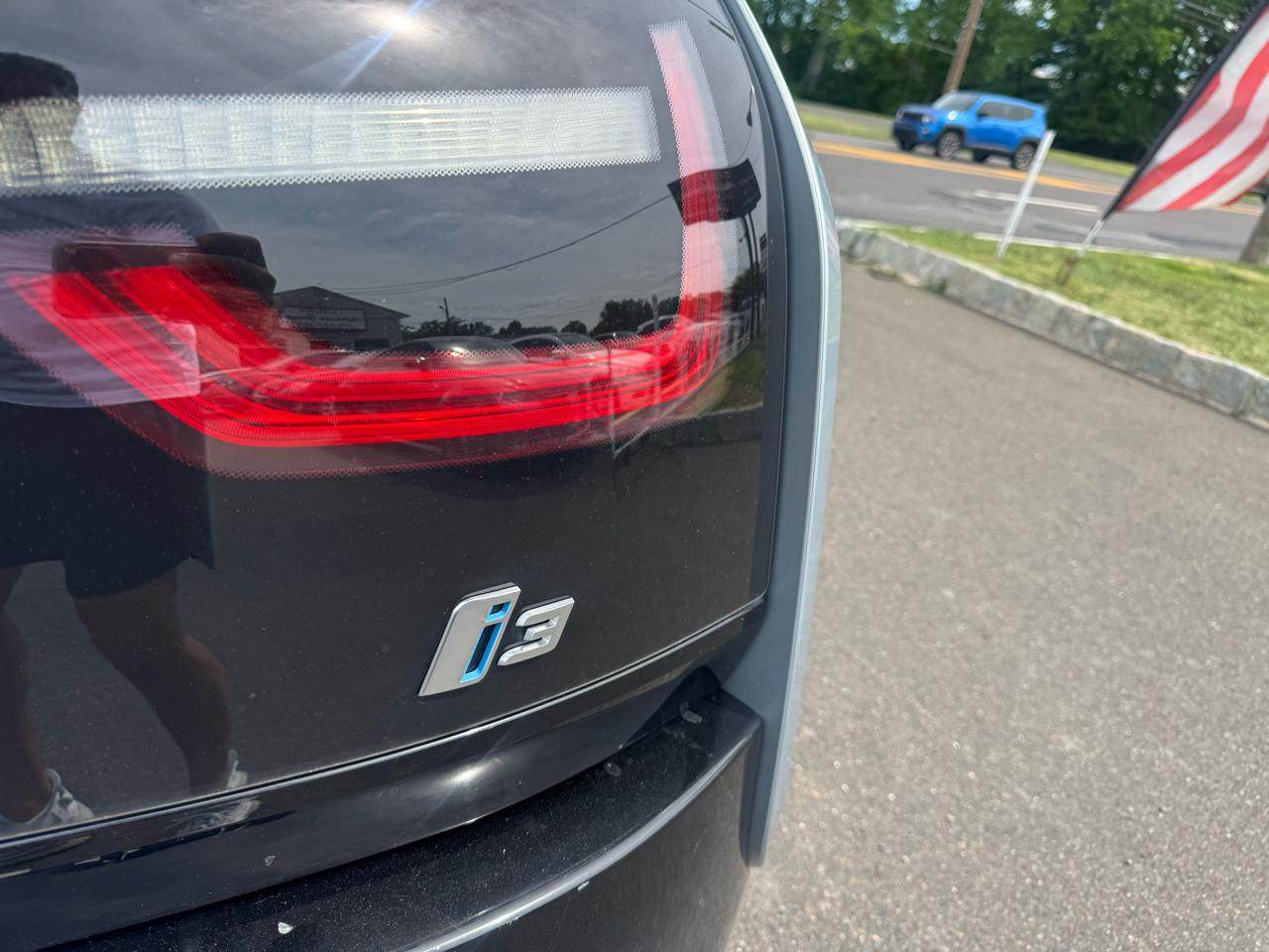BMW i3 4dr HB w/Range Extender 2015