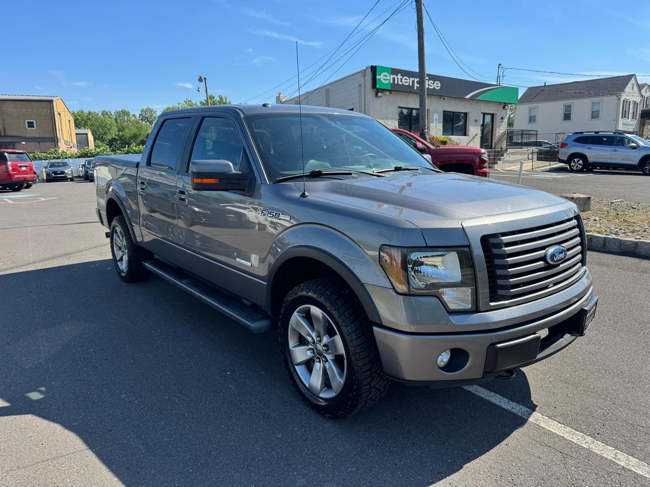 Ford F-150 4WD SuperCrew 145" Platinum 2011