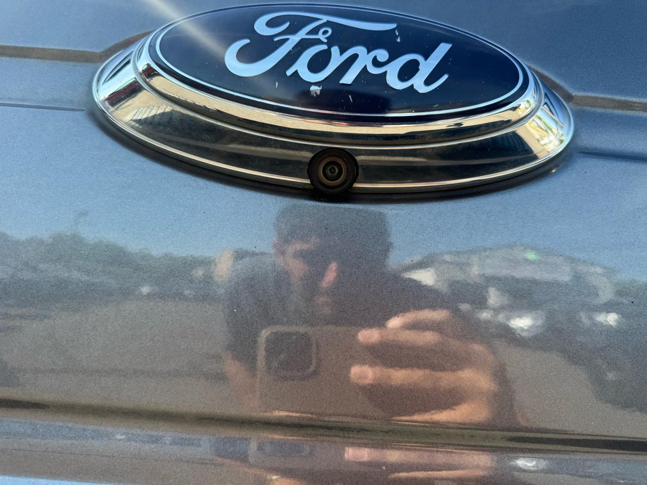 Ford F-150 4WD SuperCrew 145" Platinum 2011