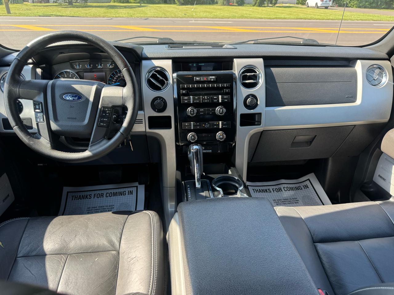Ford F-150 4WD SuperCrew 145" Platinum 2011